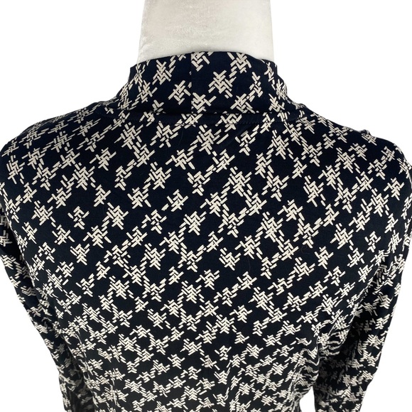 RW & Co Women's Long Sleeve Blouse - Size L - Picture 6 of 11